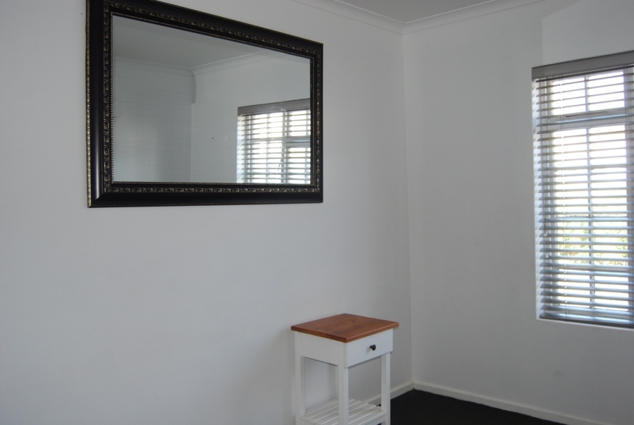 To Let 8 Bedroom Property for Rent in Shelley Point Western Cape